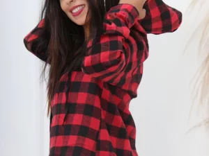 Camisa Feminina Flanelada Xadrez com capuz
